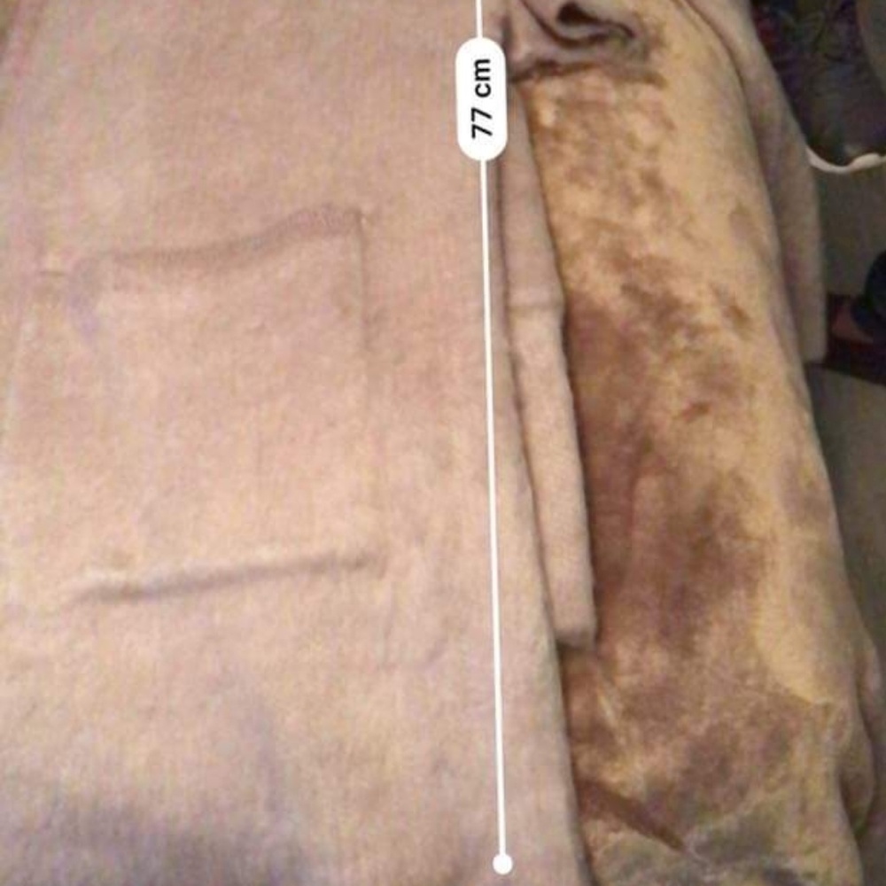 Cardigan - Picture 8 of 8